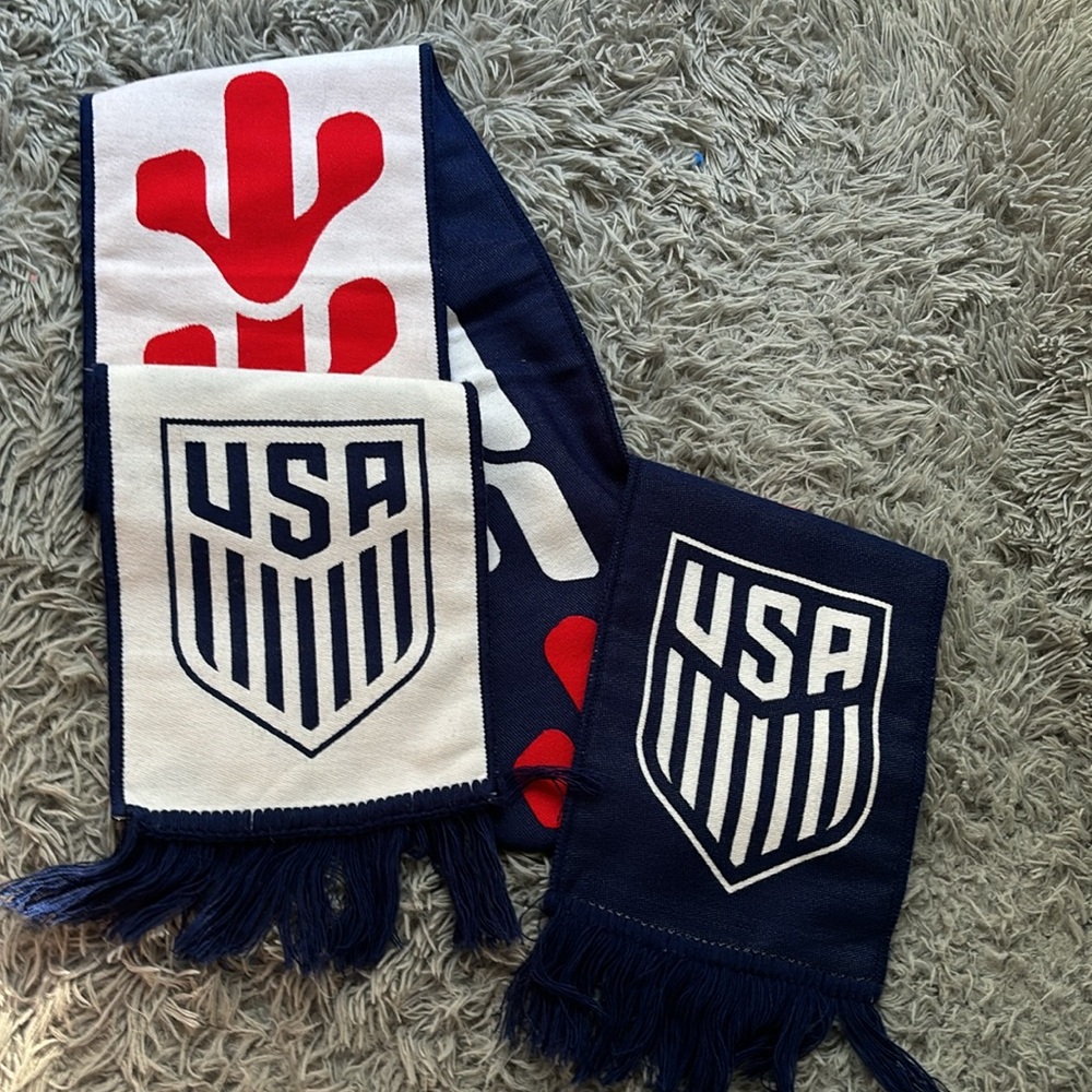 Ruffneck scarf USA Football